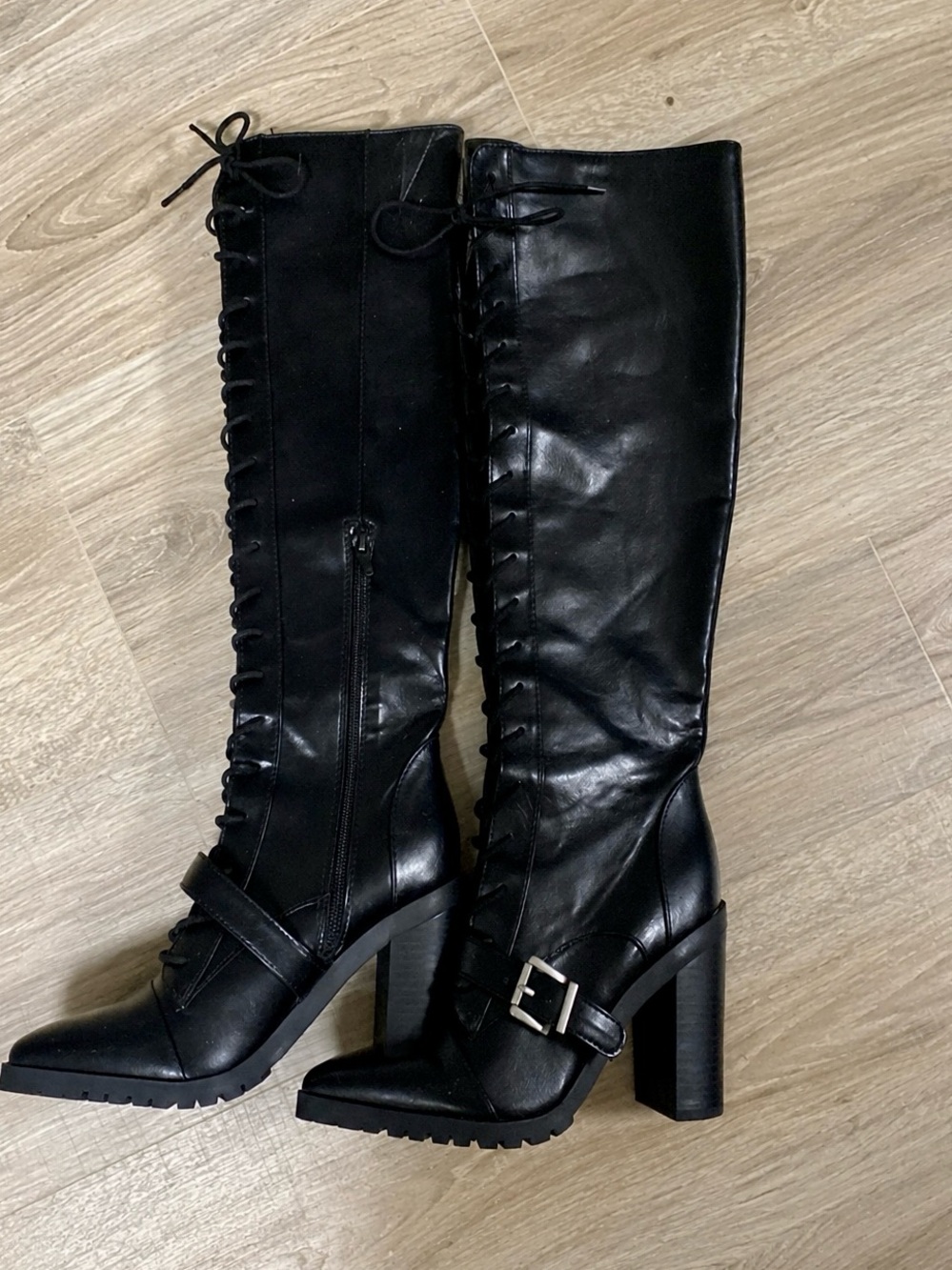 Charles David Black Lace Up Faux Leather Boots Vamp Goth Sexy 8 Witchy